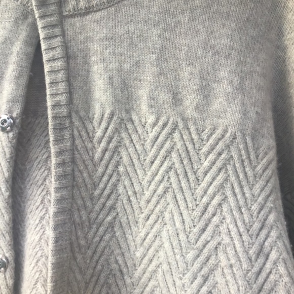 Lambswool cardigan - Picture 9 of 11